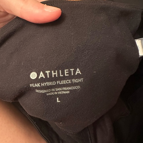 Athleta black fleece lined leggings with zippered pockets. Women’s size Large - Picture 4 of 4